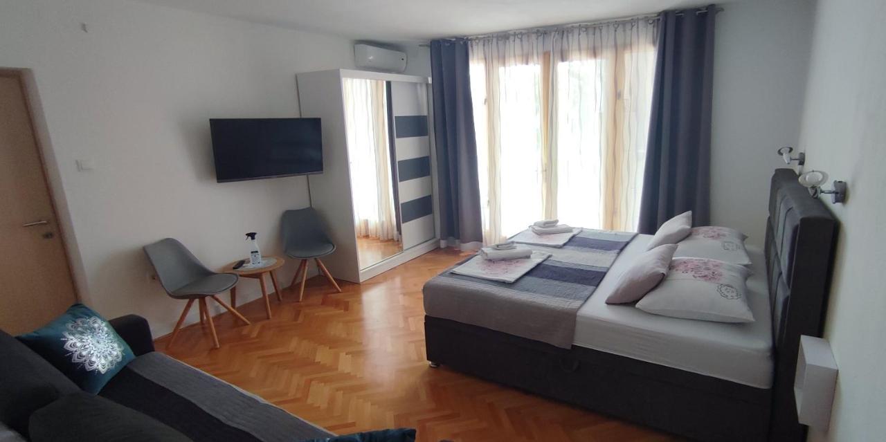 Villa Libe Baška Voda Exterior foto