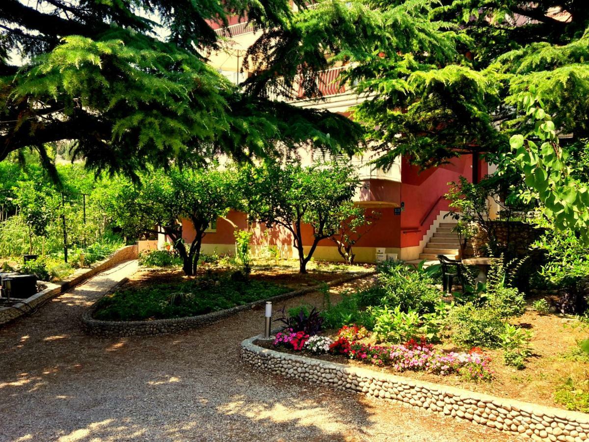 Villa Libe Baška Voda Exterior foto